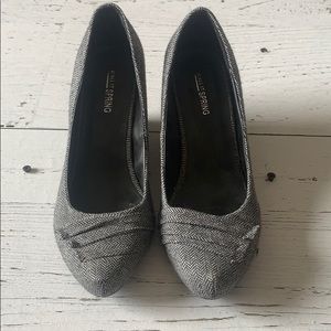 Wedge shoes